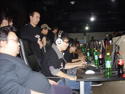 隐士修道院藏了机票？所有 T1 选手表现完美，获得了赛点！ T1 2-0 EDG