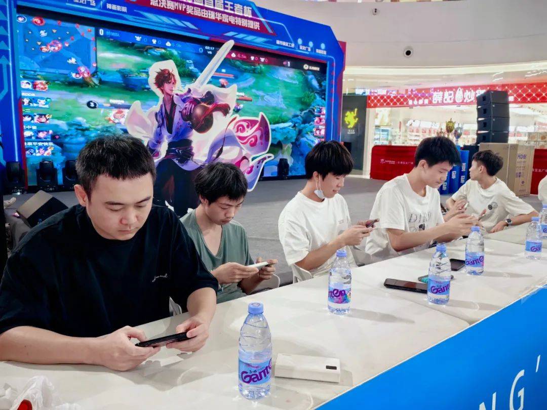 TES赢麻咯！LPL各位置入选最佳阵容TOP1：Knight11次入选独步天下